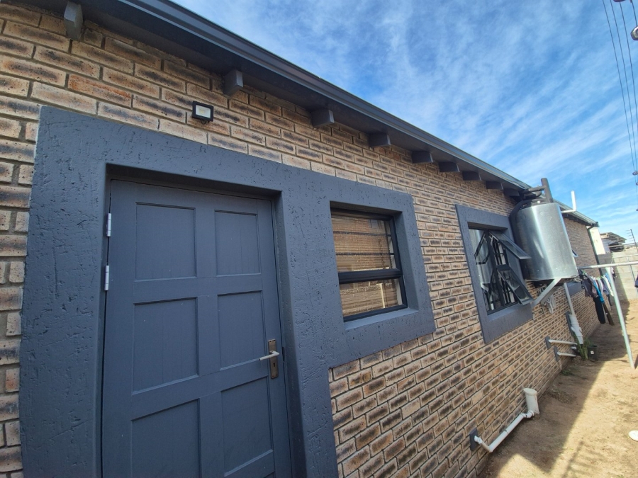 3 Bedroom Property for Sale in Fairview Eastern Cape